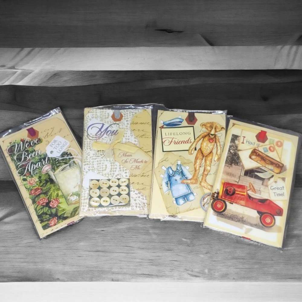 Gift Tag Friendship Magnetic Booklet with Envelope & Ribbon - Set of 4